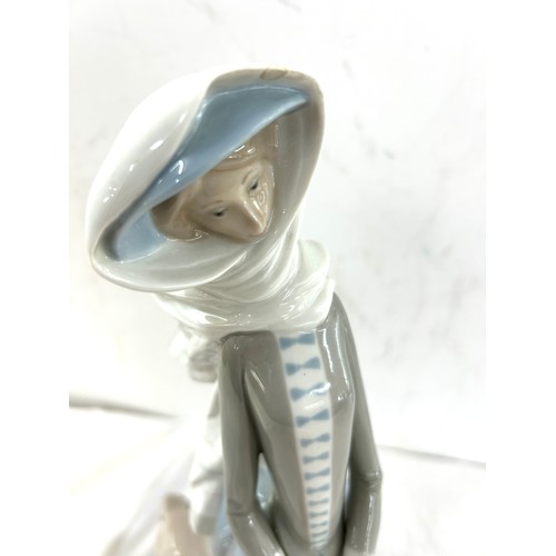 314 - Lladro 4594 lady and greyhound large figure, retired piece, overall height 16 inches, good overall c... 