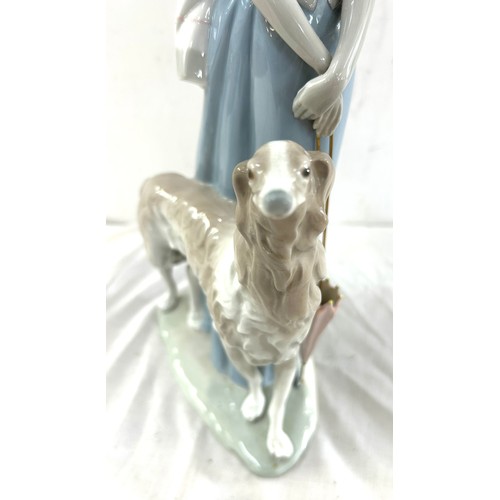 314 - Lladro 4594 lady and greyhound large figure, retired piece, overall height 16 inches, good overall c... 