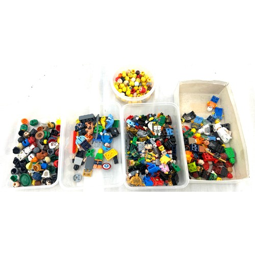 60 - Selection of Lego mini figures