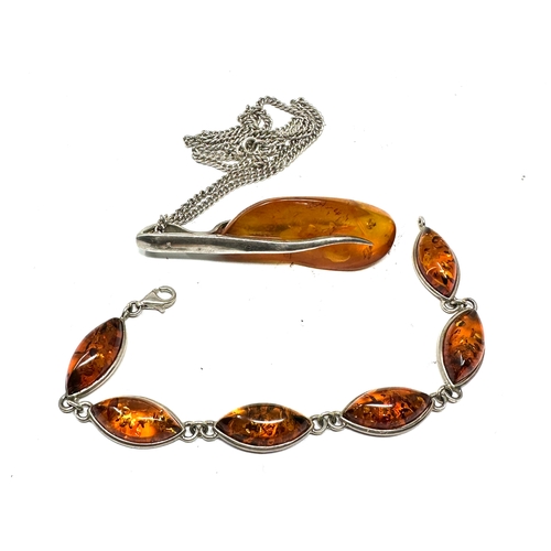 255 - silvert & Amber pendant necklace & silver & amber bracelet weight 40g