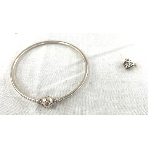 488 - Silver hallmarked pandora bracelet and chain