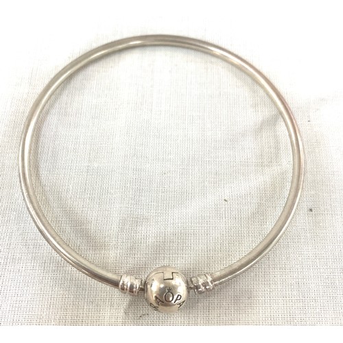 488 - Silver hallmarked pandora bracelet and chain