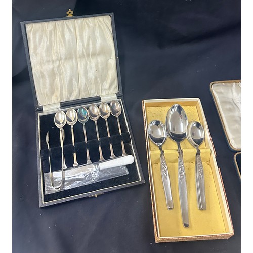 61 - Large selection of assorted cutlery