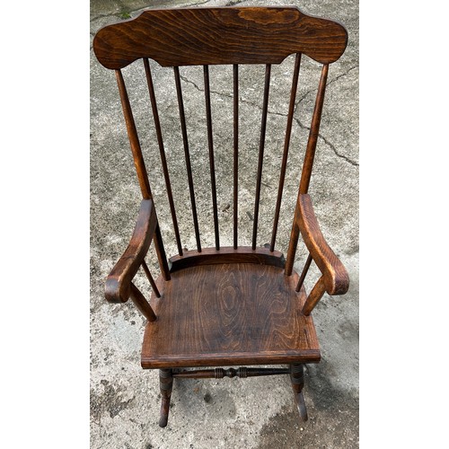 372 - Vintage oak rocking chair, overall height 41 inches