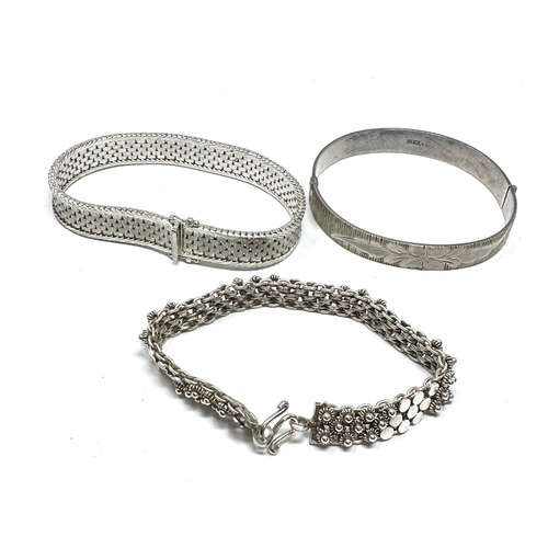 258 - 3 vintage silver bracelets / bangle  weight 70g