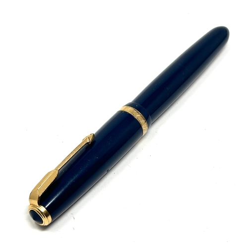 466 - Vintage blue 14ct gold nib Parker fountain pen