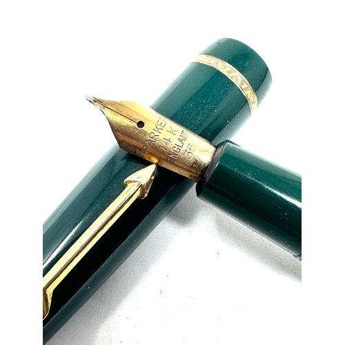 469 - Vintage 14ct gold nib parker fountain pen