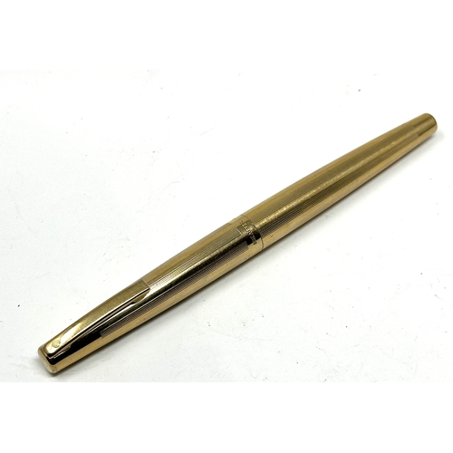 470 - Gold plated 14ct gold nib sheaffer fountain pen