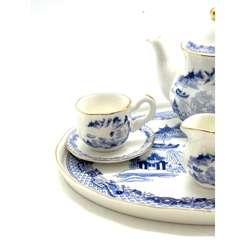 463 - Miniature blue and white Regal pottery tea set