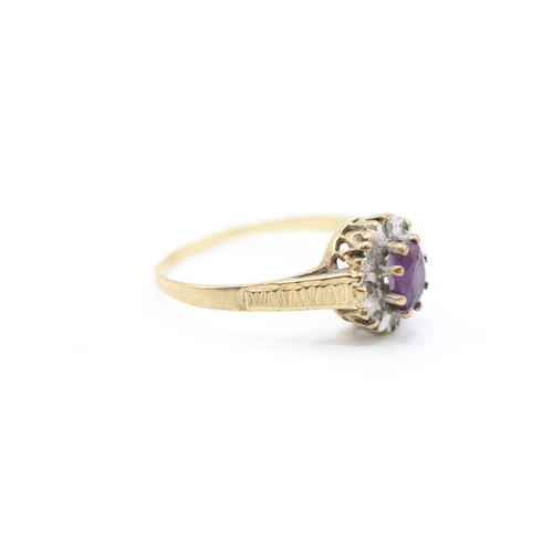 101 - 9ct gold vintage amethyst and diamond halo dress ring (1.6g)