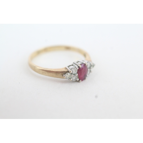 119 - 9ct gold ruby and white gemstone ring (2g)