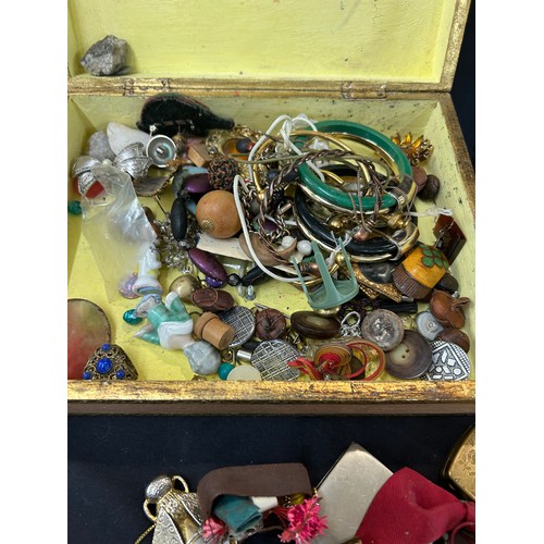 459 - Large selection of assorted costume jewellery