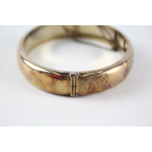 341 - Gold on Sterling Silver Bangle w/ Foliate Etched Design, Safety Chain 27g