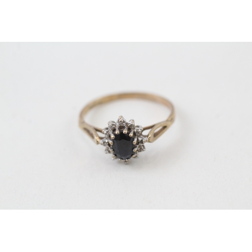 137 - 9ct gold sapphire and diamond set cluster ring (1.7g)