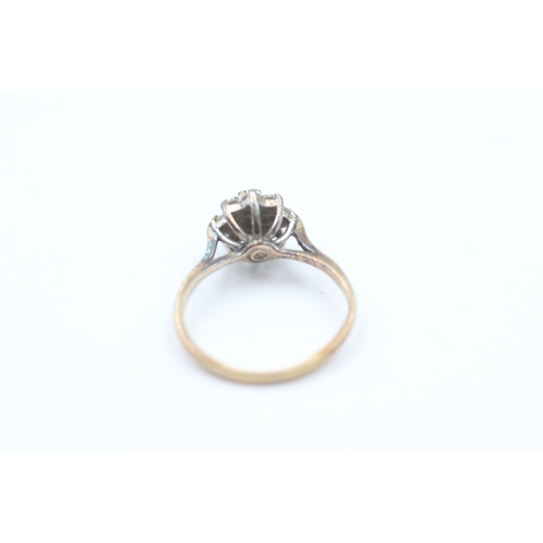 150 - 9ct gold white gemstone halo ring (1.6g)