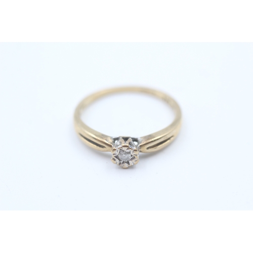 175 - 9ct gold diamond single stone ring (1.9g)