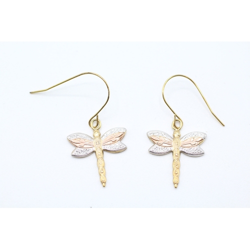 178 - 9ct gold dragonfly drop earrings with shepherd hooks (0.5g)