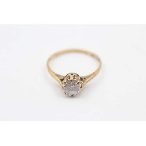 179 - 9ct gold round cut cubic zirconia solitaire dress ring (1.5g)