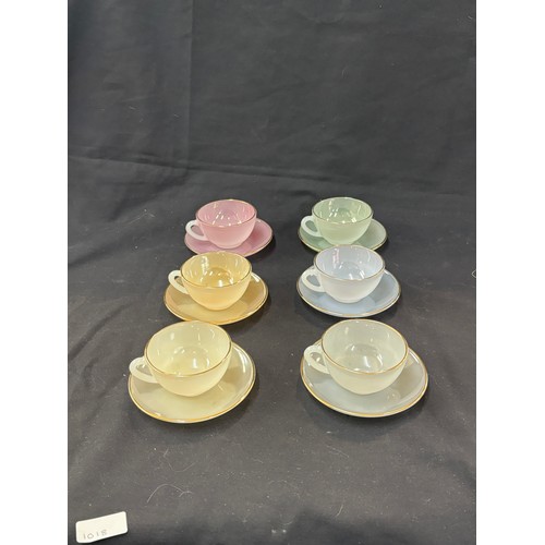 113 - Retro Arcoroc glass cups and saucers