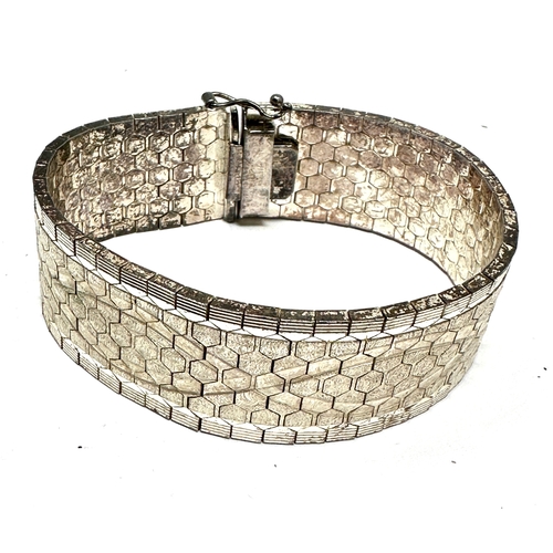 271 - Vintage silver bracelet /bangle weight 49g