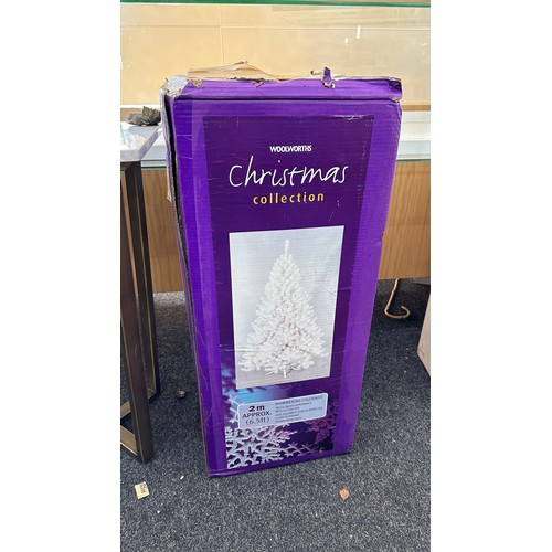 451 - 6ft White Christmas tree, boxed