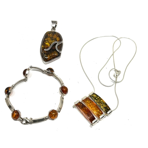 304 - Vintage silver & amber pendant necklace bracelet and pendant