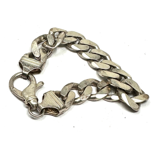 311 - Vintage Chunky silver curb link bracelet weight 64g