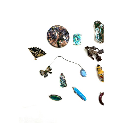 543 - Small collection of jewellery to include moonstone pendant, miniature enamel pen knife, Victorian gl... 