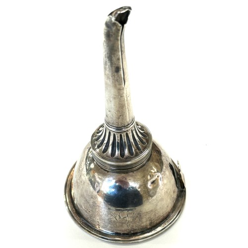 472 - Silver wine funnel George III, London 1795 maker Robert Hennell and David Hennel II, family crest of... 