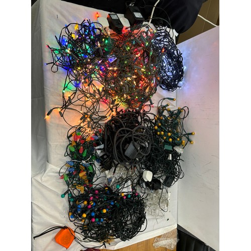 341 - 12 sets of working Christmas lights