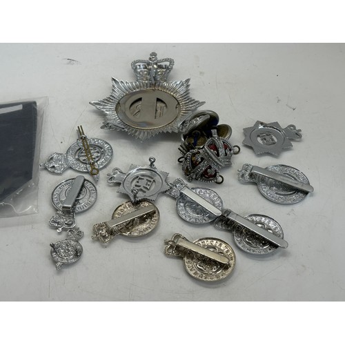 585 - Selection of Police cap badges, to include West Riding, Leicester and Rutland, Cambridgeshire etc ma... 