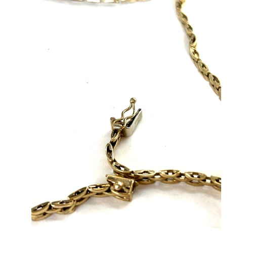 564 - Ladies 9ct gold hallmarked chain, approximate weight 13.8g, length 17 inches