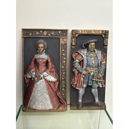 72 - 2 Marcus designs wall plaques of Henry VIII and Elizebeth R measures approximately 14 inches tall