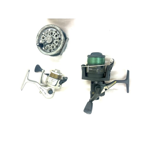 2 - Selection of fishing reels includes Shakespeare etc