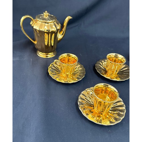 36 - Part vintage Wade tea service to include tea pot, cups, saucers etc