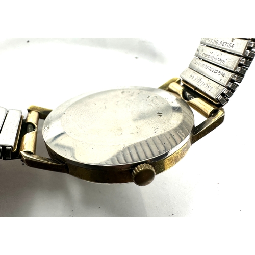 453 - Vintage gents Longines wristwatch the watch is ticking