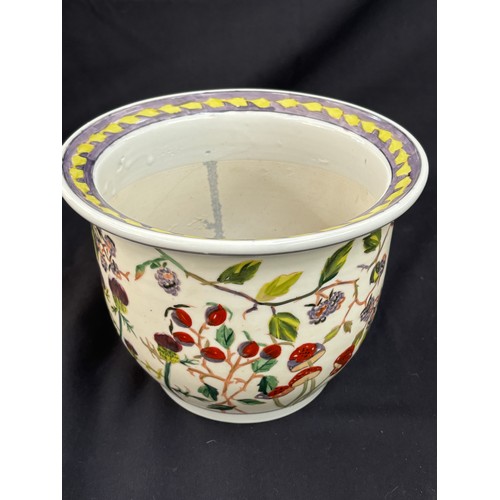 21 - Oriental hand painted jardiniere 7 inches tall