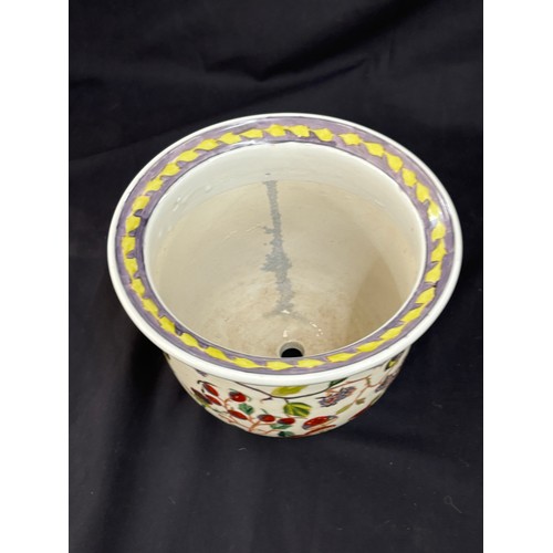 21 - Oriental hand painted jardiniere 7 inches tall