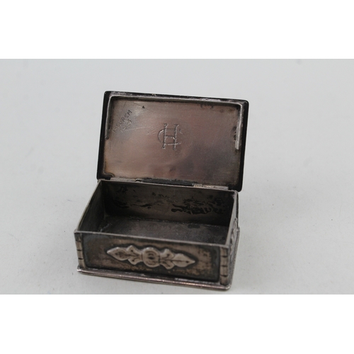 95 - .950 silver trinket / snuff box