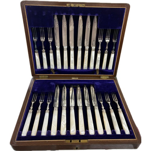 86 - Cased set of silver plated dessert knives and forks by A & D Sheffield, mother of pearl handles