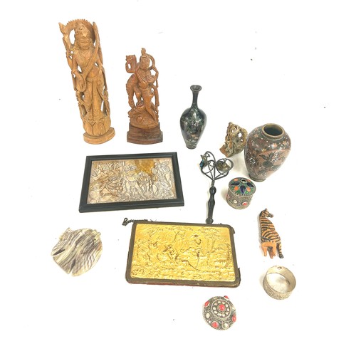 91 - Selection of oriental items includes wooden items, trinkets etc