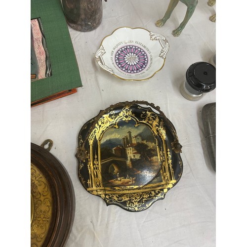 103 - Selection of collectables includes jugs, plates etc