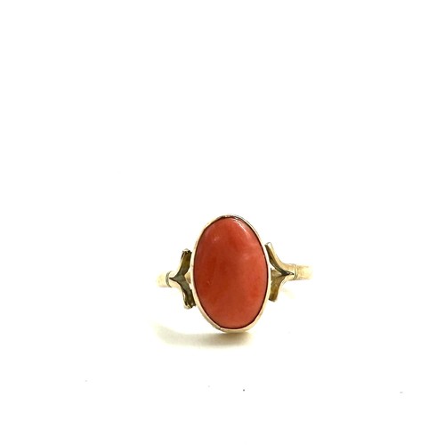 554 - Vintage 9ct gold coral ring, UK ring size, approximate weight 3.2g