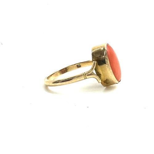 554 - Vintage 9ct gold coral ring, UK ring size, approximate weight 3.2g