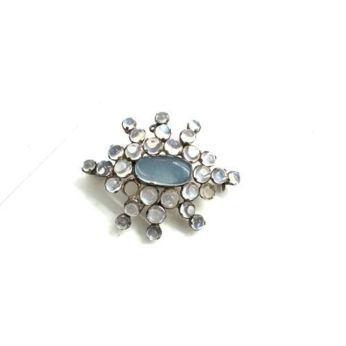 581 - Large antique moonstone brooch (1 stone missing), set in white metal, approximate size 4.6 x 3.8cm