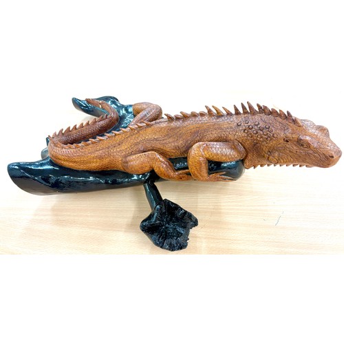 298 - Wooden Iguana ornament, approximate length 23 inches, width at widest point 17 inches