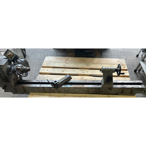 100A - Draper lathe, single phase, working order