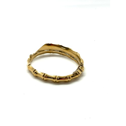 435 - 9ct gold bangle total weight 15 grams