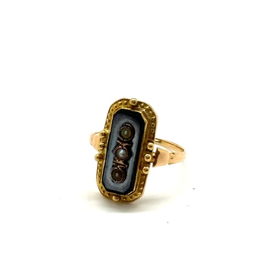 424 - Vintage 9ct gold dress ring, total weight 2.4grams, ring size M