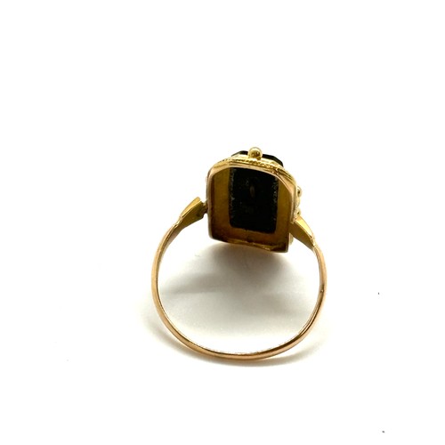 424 - Vintage 9ct gold dress ring, total weight 2.4grams, ring size M